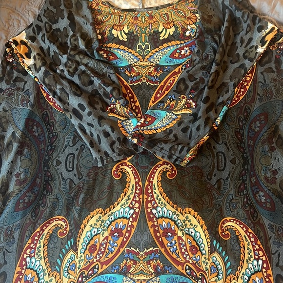 White Mark 3/4 Sleeve Handkerchief Hem Tunic Top (size 1x) - Picture 15 of 16